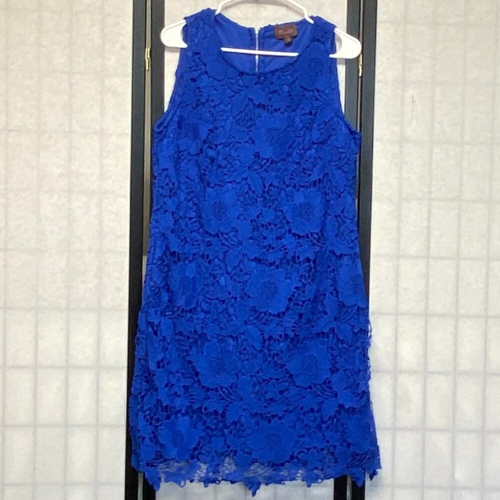 Sleeveless Royal Blue Floral Lace Midi Dress
